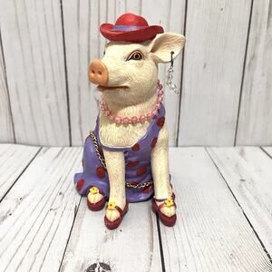 Party Pig Dressed to Party Pearls and Heels Figurine